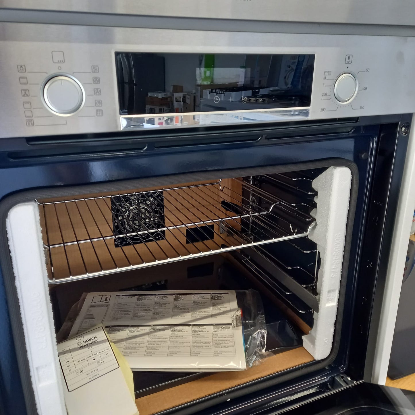 Forno Elétrico Bosch HBA 5740S0 | 71L, 4800W, Digital