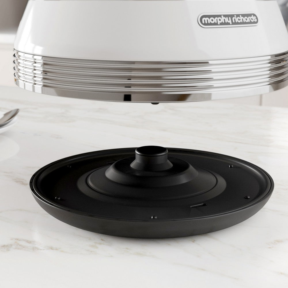 Chaleira Morphy Richards 100332 | 1.50L, 2200W, Base 360°