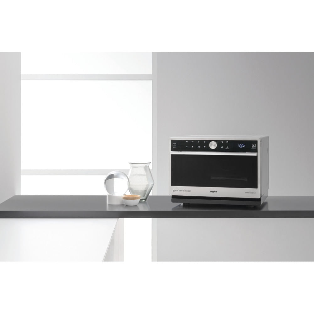 Micro-ondas Whirlpool MWSC9133SX | 33L, Grill, Ar Forçado