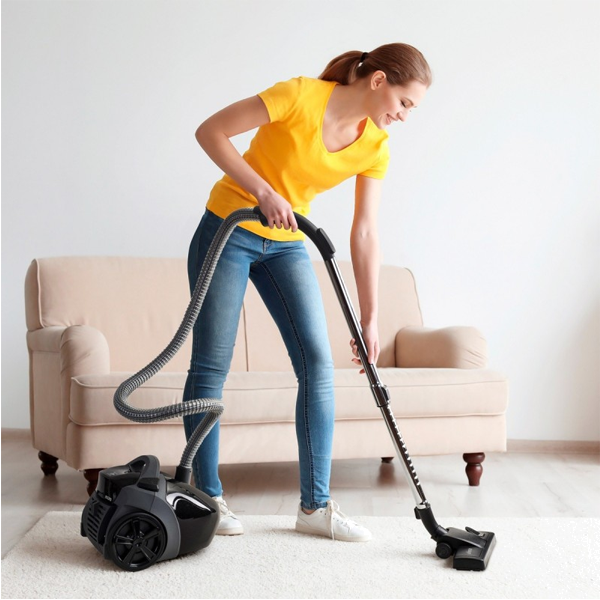 Aspirador Ufesa Antek 900W Preto | 900W, 3.5L, Saco microfibra