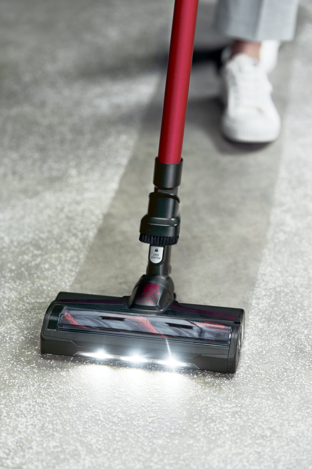 Aspirador Vertical Rowenta RH 2079wo | 250W, 45 min, 0.4L