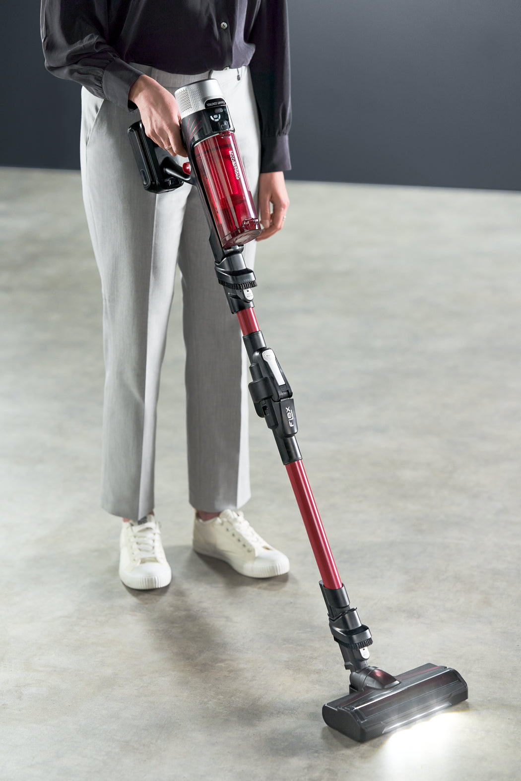 Aspirador Vertical Rowenta RH 2079wo | 250W, 45 min, 0.4L