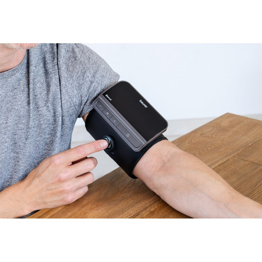 Medidor de Tensão Beurer BM81 | Bluetooth, 2 utilizadores, LED