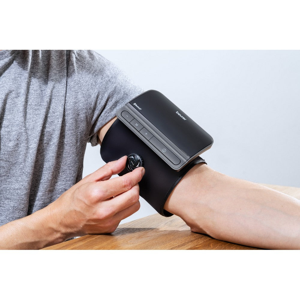 Medidor de Tensão Beurer BM81 | Bluetooth, 2 utilizadores, LED