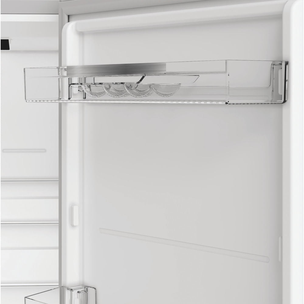 Frigorífico Combinado Hotpoint HPK26362XP4E | 316L, No Frost, Classe E