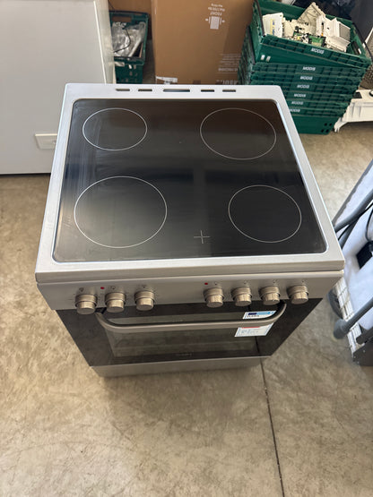 Outlet | Fogão Elétrico FLAMA 8410FL | 4 Zonas, Forno 65L, 8300W