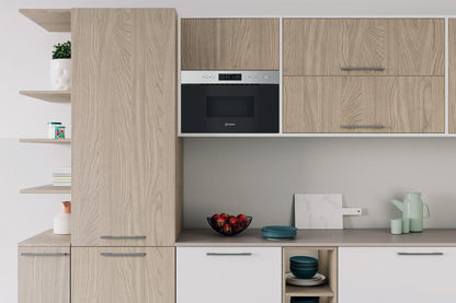 Micro-ondas Encastre Indesit IMK12X | 22L, 750W, Grill