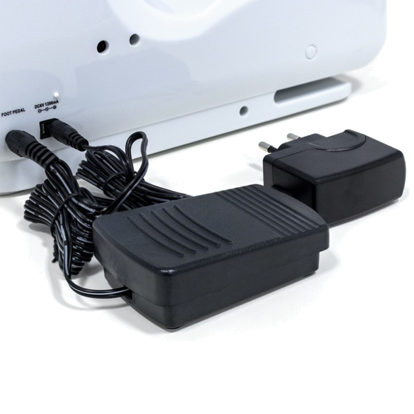 Máquina De Costura UFESA - Sw1201 - 83404369