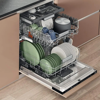 Máquina de Lavar Loiça Encastre Hotpoint HA7IA15B2M6LS0 | 15 talheres