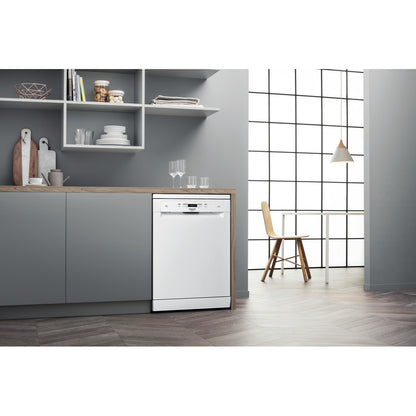 Máquina de Lavar Loiça HOTPOINT HFC 3T232 WG | 14 talheres, 42dB, Classe D