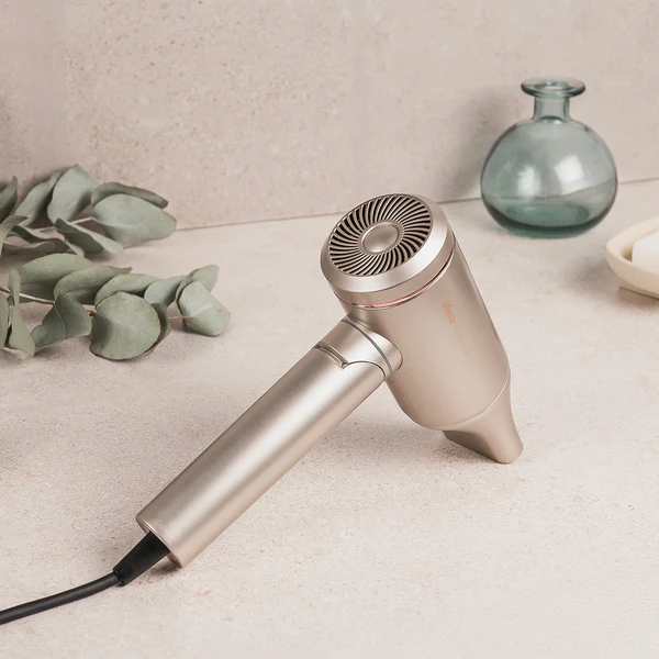 Secador Cabelo UFESA Pro Ionic Go | 1600W, Jato Frio, 3 Velocidades