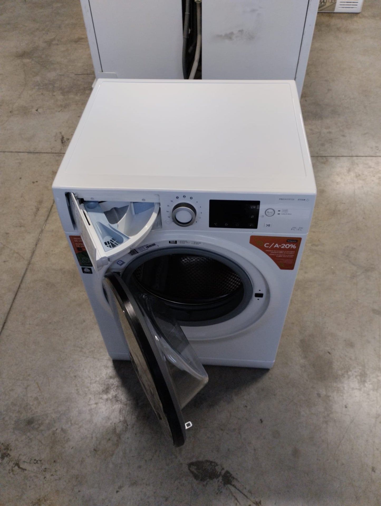 Máquina Lavar e Secar Roupa Hotpoint NDB 864489 WDA SPT | 8/6kg, C
