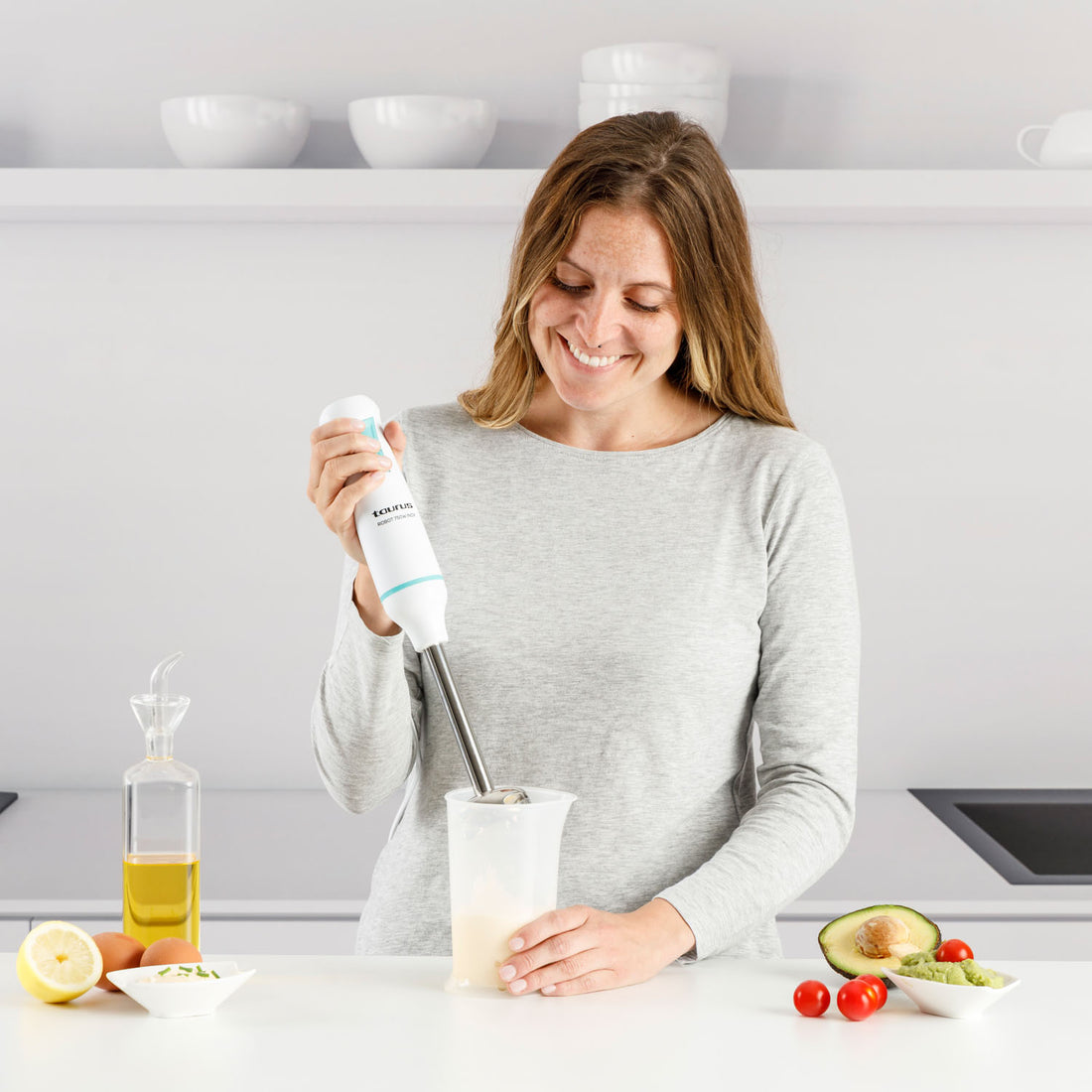 Varinha Taurus Robot 750 Easy Inox | 750W, 2 Velocidades, Turbo