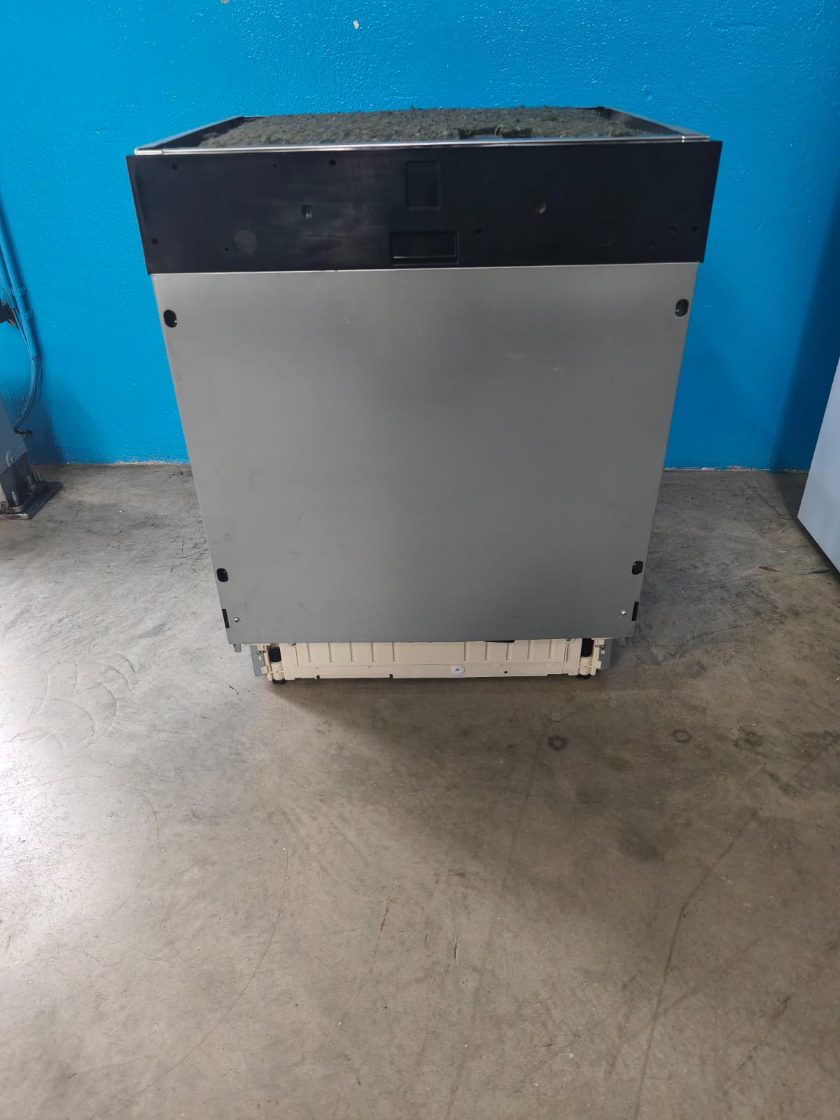 Outlet | Máquina de Lavar Loiça Encastre Candy CDIN4D620PB | 16 talheres