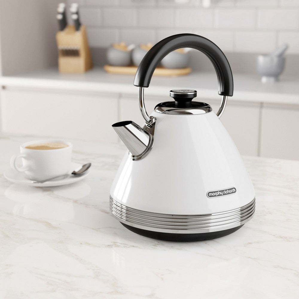Chaleira Morphy Richards 100332 | 1.50L, 2200W, Base 360°