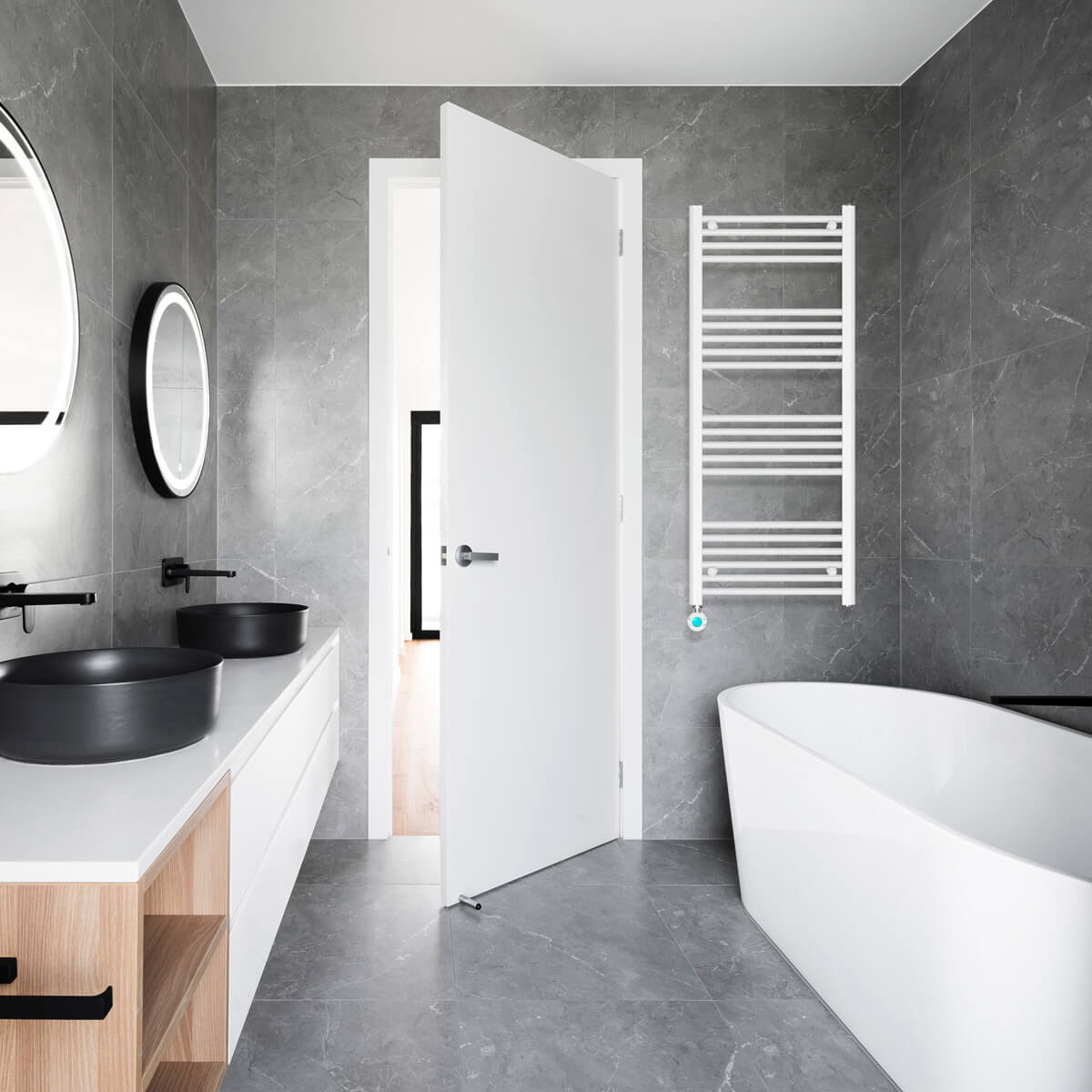 Toalheiro Elétrico Haeger TW-70W.008A | 700W, Digital, 120x50cm