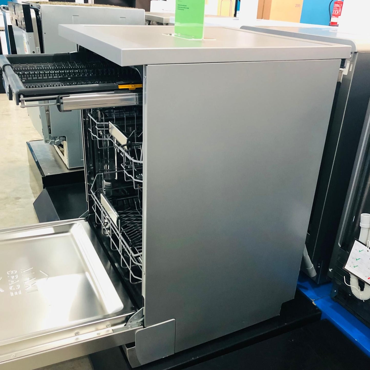 Outlet - Máquina de Lavar Loiça WHIRLPOOL W7F HS51 X | 15 Talheres