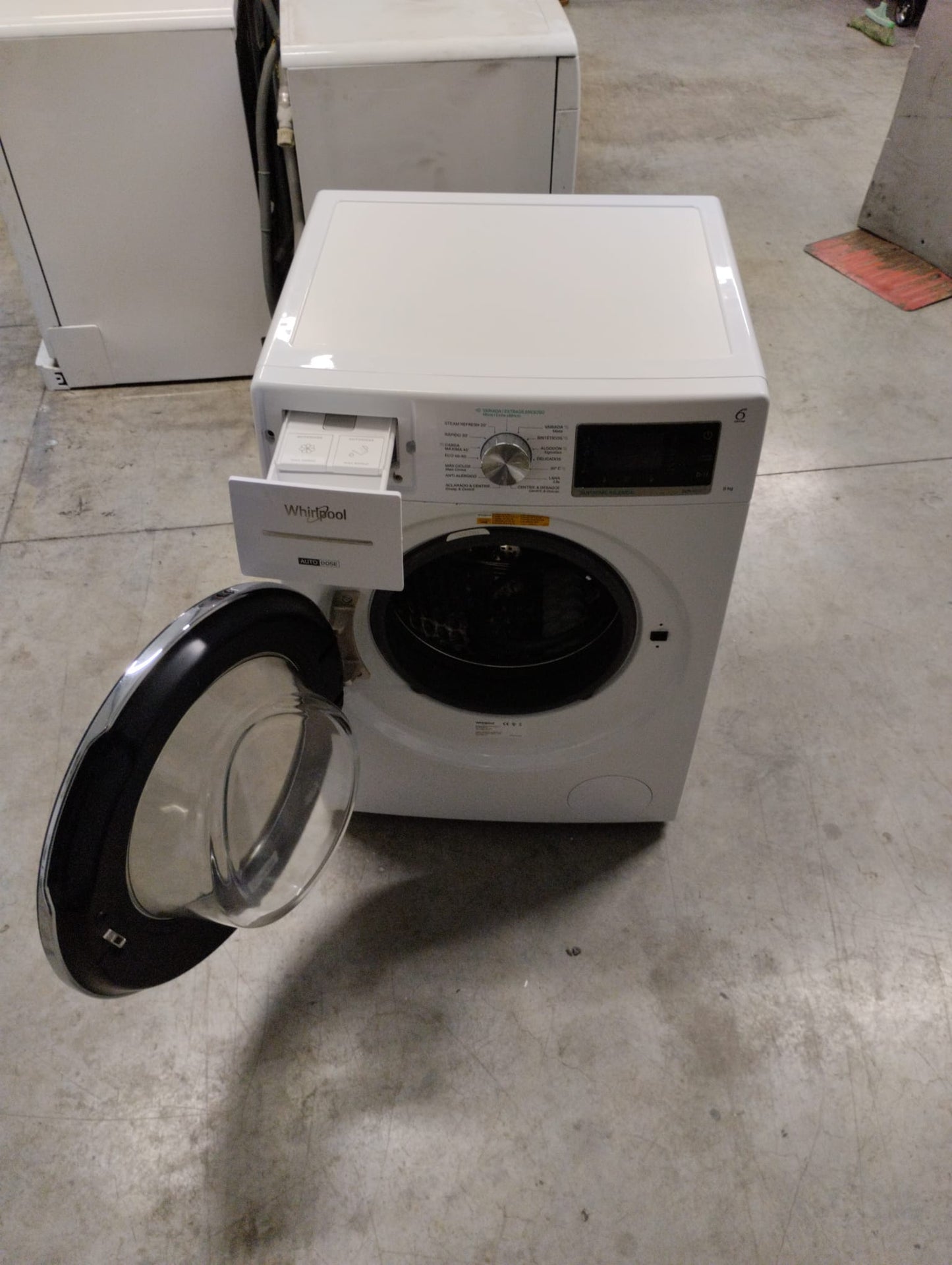 Outlet | Máquina de Lavar Roupa Whirlpool W8 89AD SIL SP | 8kg, Classe A