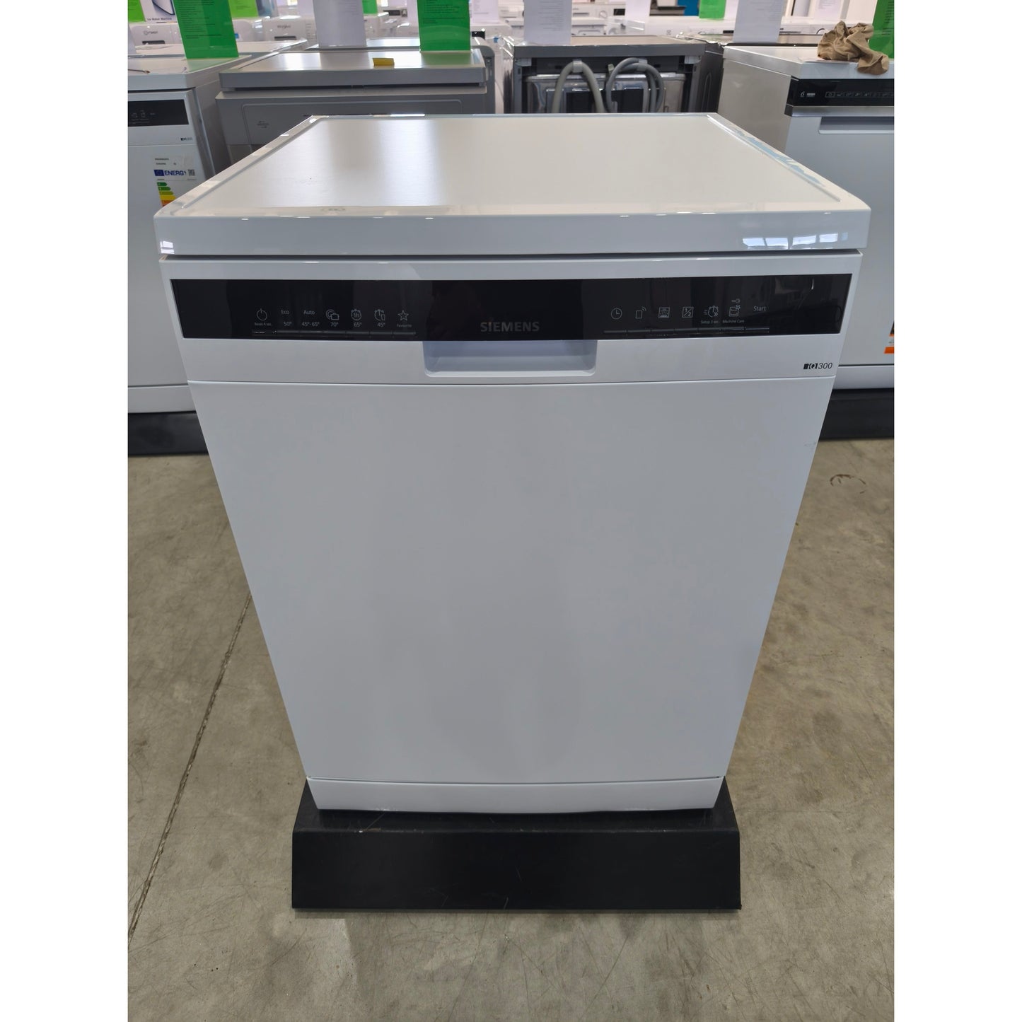 Outlet | Máquina de Lavar Loiça Siemens SN23HW24TE/38 | 12 Talheres, E