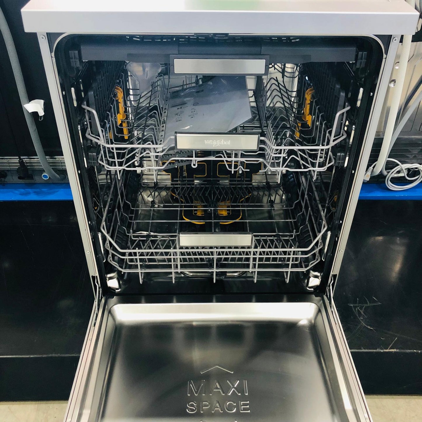 Outlet - Máquina de Lavar Loiça WHIRLPOOL W7F HS51 X | 15 Talheres