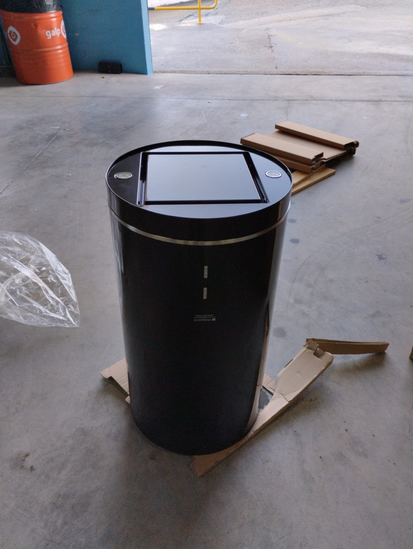 Outlet | Exaustor Hotpoint HKT4KHA | 620 m³/h, 3 Velocidades