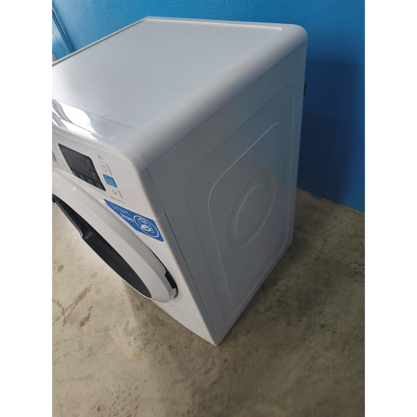 Outlet | Máquina Secar Indesit YT M11 83K RX EU | 8kg, Bomba Calor, C