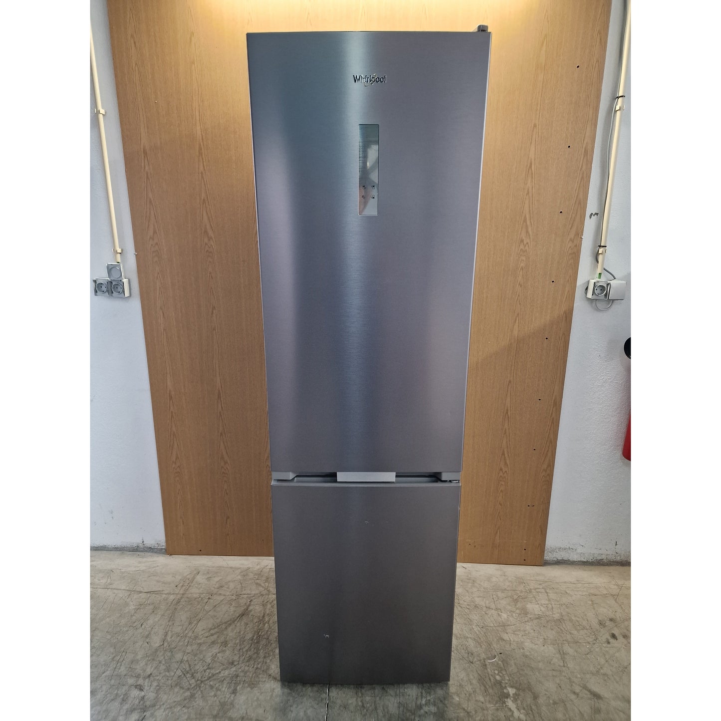 Outlet | Frigorífico Combinado Whirlpool WHK26403XP6E | 355L, C