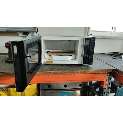 Outlet | Micro-ondas Whirlpool MWP 303 SB | 30L, 900W, Grill 1050W