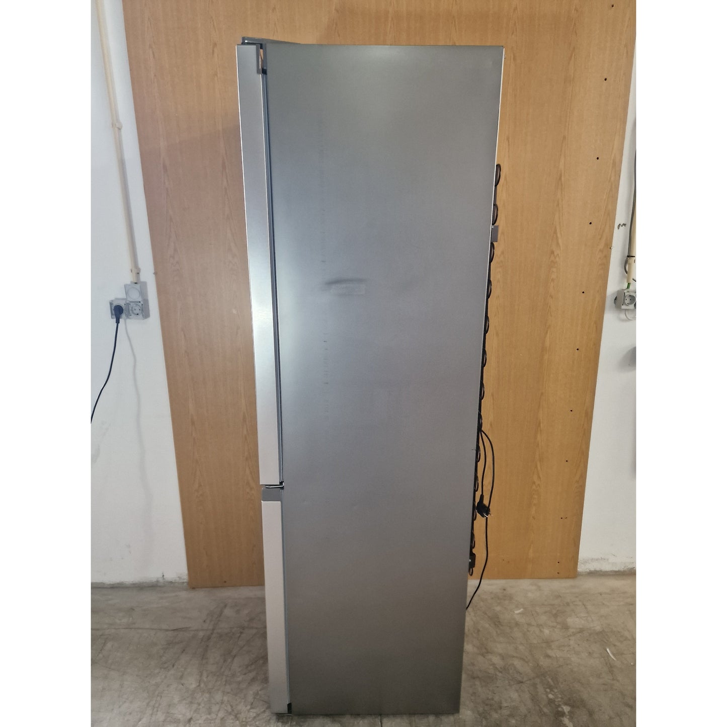 Outlet | Frigorífico Combinado Hotpoint HAFCP TA23SX O3 | 367L, No Frost, D