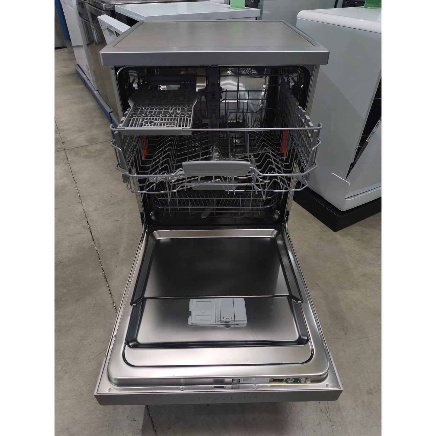 Outlet | Máquina de Lavar Loiça Hotpoint HFC 3C41 CW X | 14 talheres