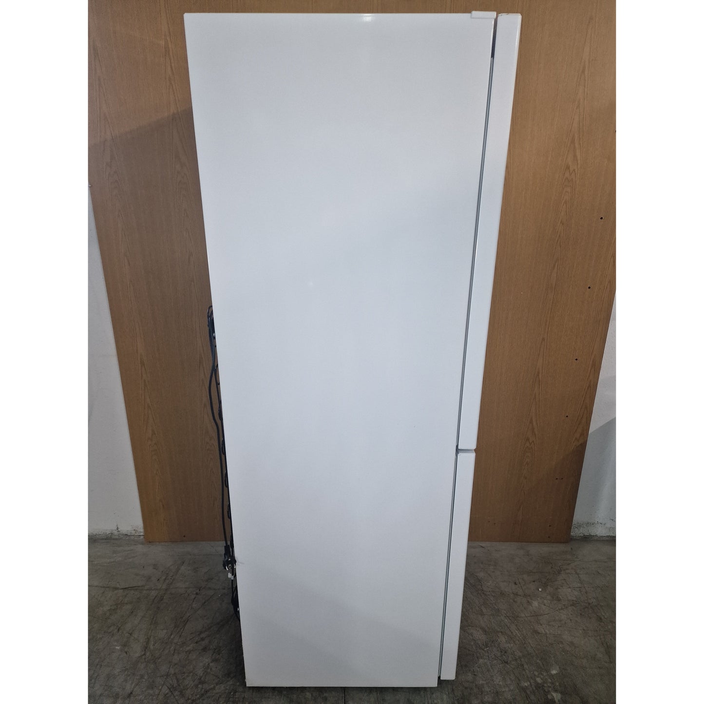 Outlet | Frigorífico Combinado Indesit LI7S1EW | 308L, Low Frost, F