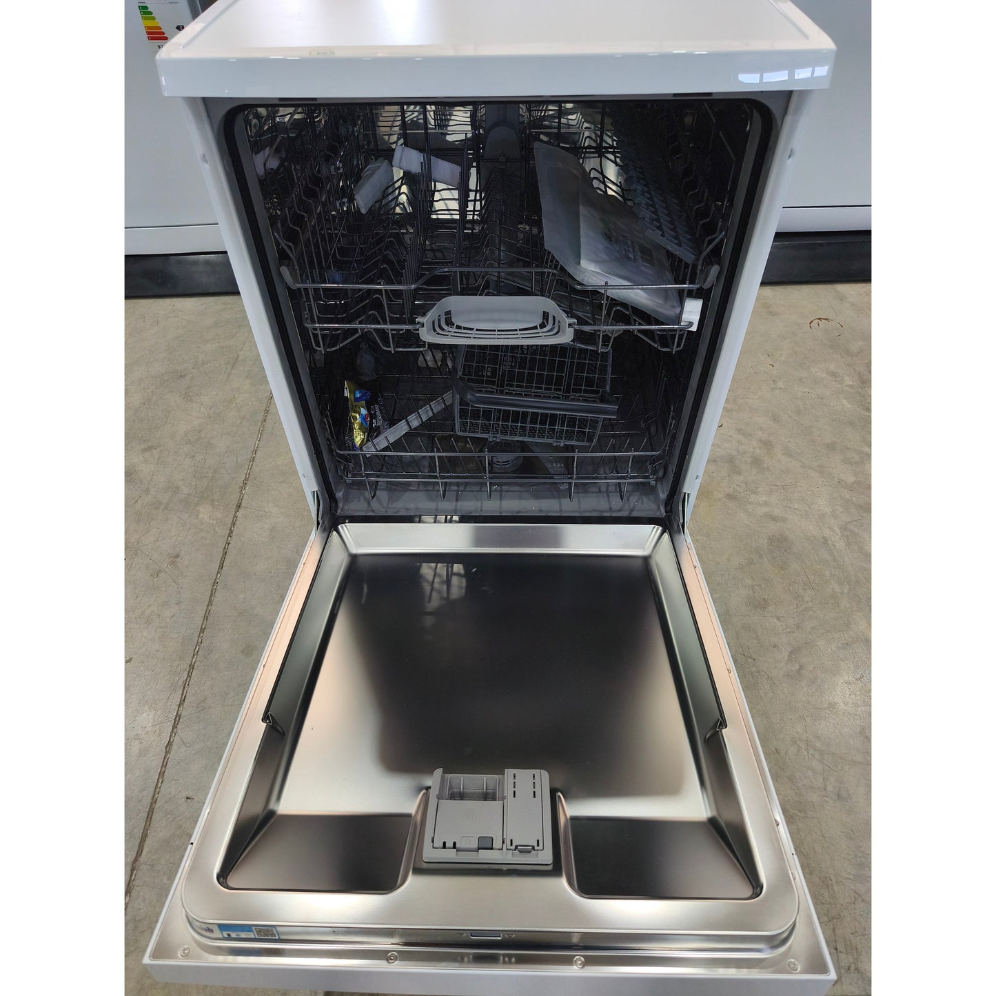 Outlet | Máquina de Lavar Loiça Siemens SN23HW24TE/38 | 12 Talheres, E